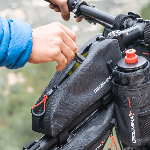 Geosmina Large Top Tube Bag